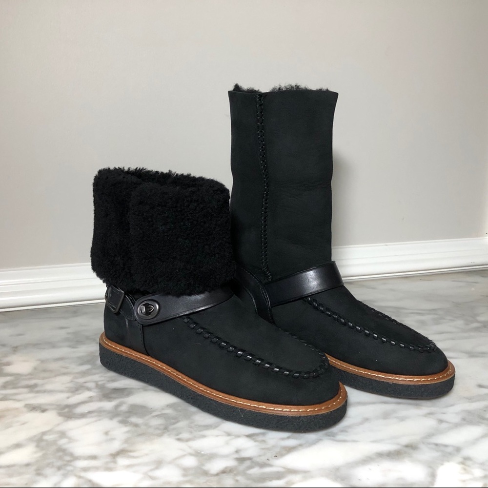 NWOT COACH Shearling Turnlock Harness Suede Boots